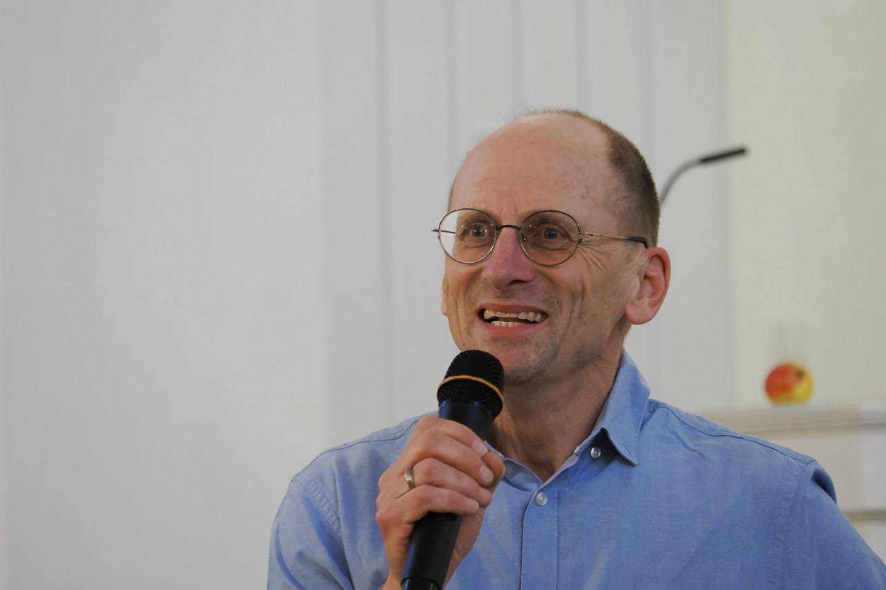 Quelle: Karl-Wilhelm Frommeyer Apéro spirit: 1.3.2026 "Geerdet Glauben" mir Pfarrer Dr. Detlef Lienau